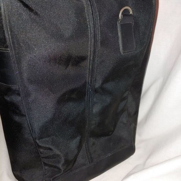 Kenneth Cole Black Travel Weekender Duffle Bag. - Picture 4 of 7